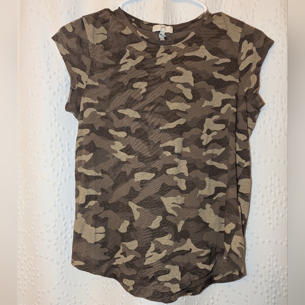 Joie Pima Cotton Brown Camel Tan Camo Shirt‎ Sleeve Women's XS Tee Curved Hem